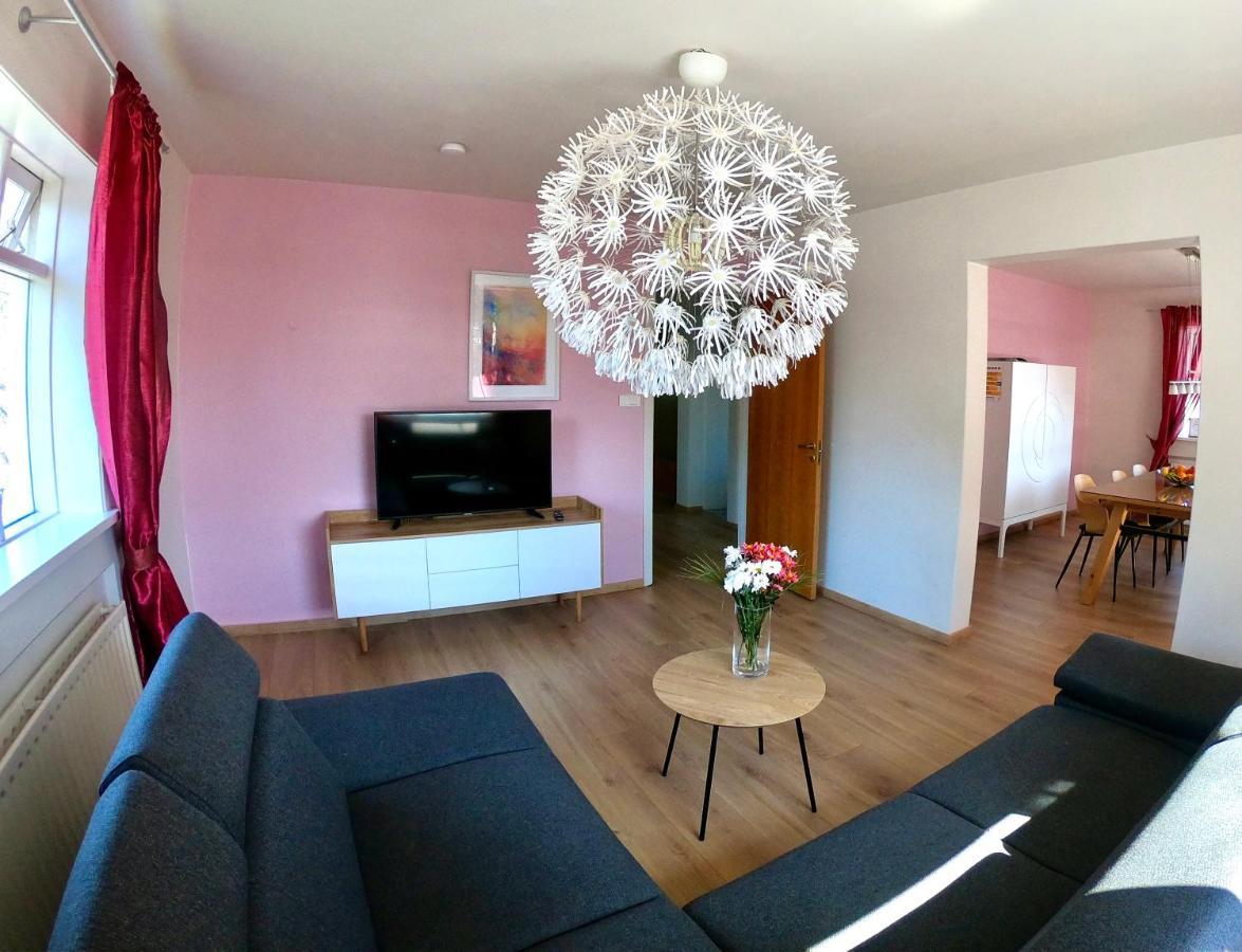 Pearl Of The North Apartments Akureyri Esterno foto