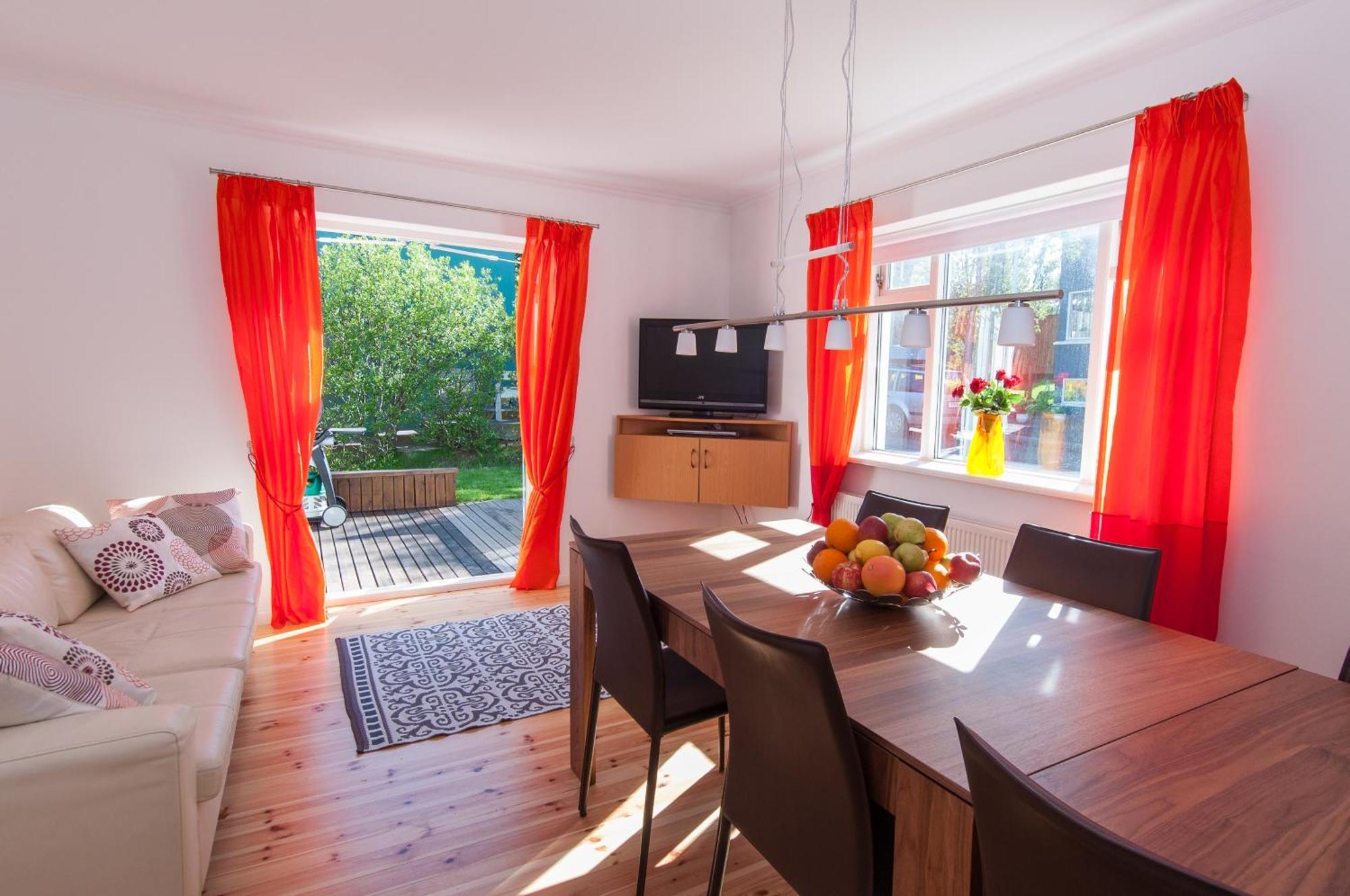 Pearl Of The North Apartments Akureyri Esterno foto